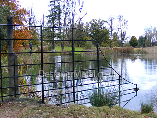 Deer fencing finishing in water. Deer fencing beside water.